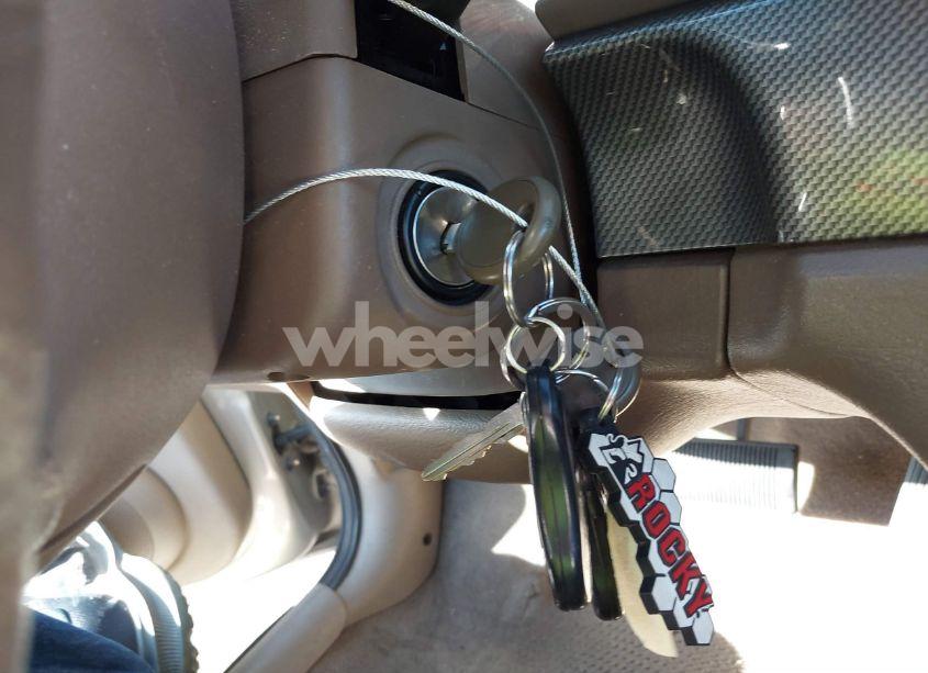 Photo 11 of 2004 Chrysler Sebring LXI (VIN 1C3EL55R34N373158)