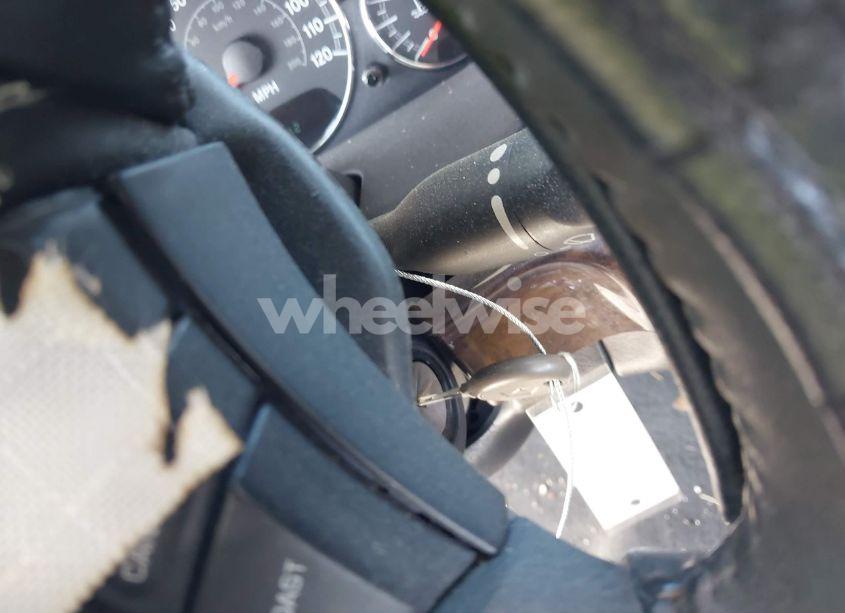 Photo 11 of 2004 Chrysler Sebring LXI (VIN 1C3EL55R44N117949)