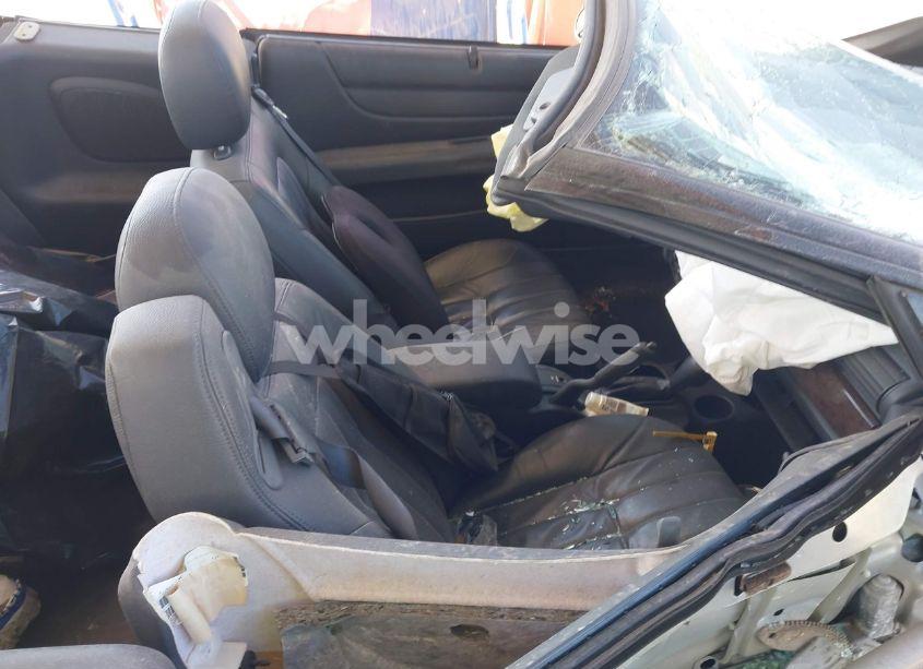 Photo 5 of 2004 Chrysler Sebring LXI (VIN 1C3EL55R44N117949)