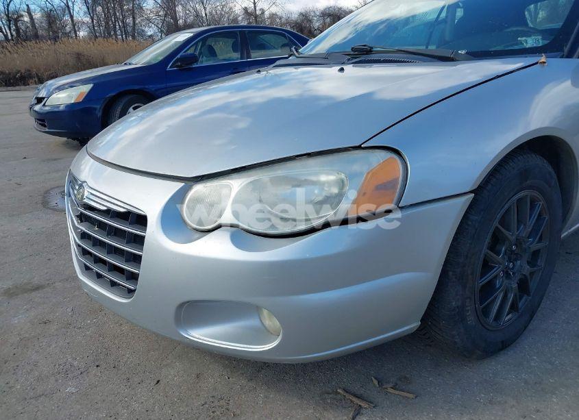 Photo 13 of 2004 Chrysler Sebring LXI (VIN 1C3EL55R44N311512)