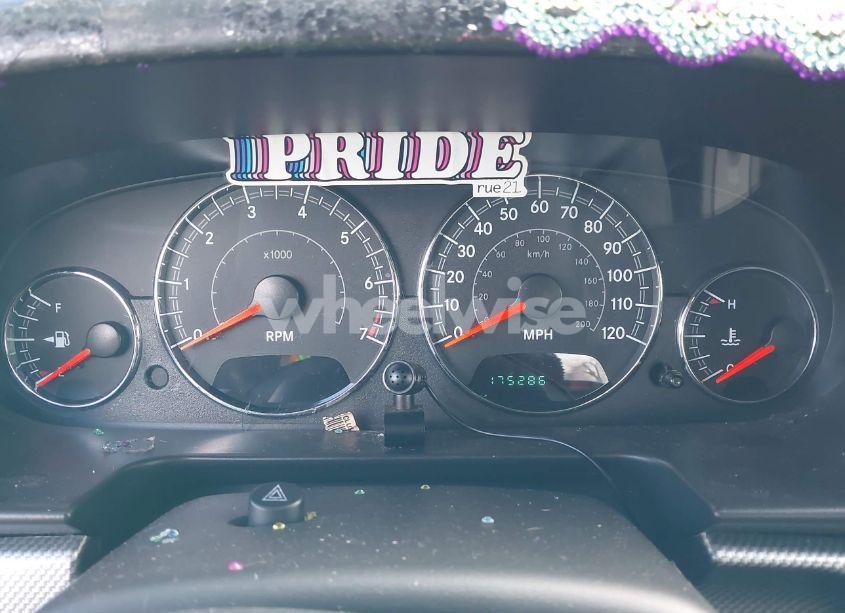 Photo 7 of 2004 Chrysler Sebring LXI (VIN 1C3EL55R44N311512)