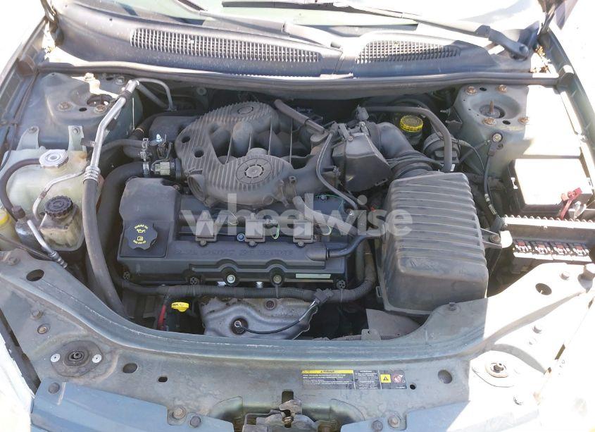 Photo 6 of 2005 Chrysler Sebring TOURING (VIN 1C3EL55R45N705433)