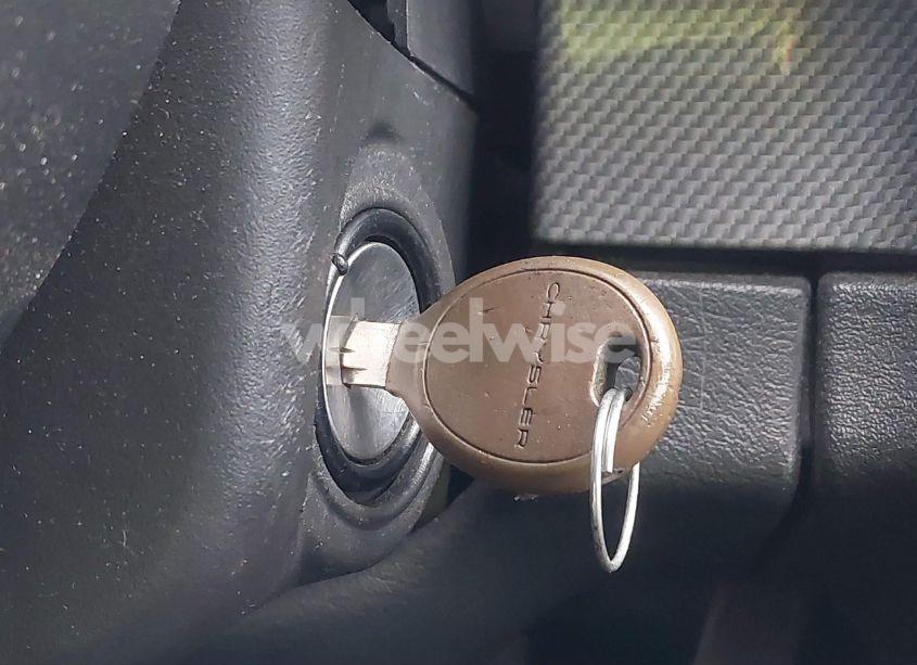 Photo 11 of 2004 Chrysler Sebring LXI (VIN 1C3EL55R54N340100)