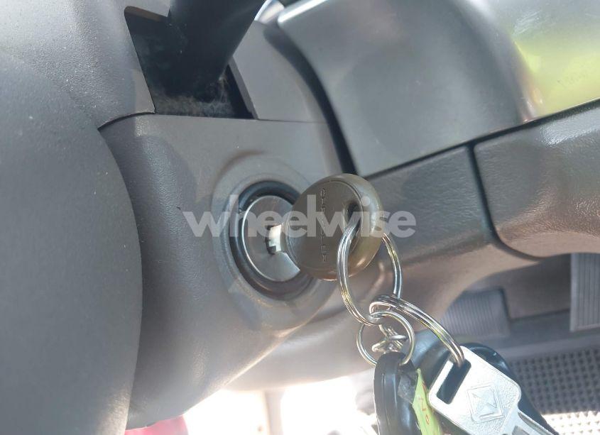 Photo 11 of 2005 Chrysler Sebring TOURING (VIN 1C3EL55R55N704615)