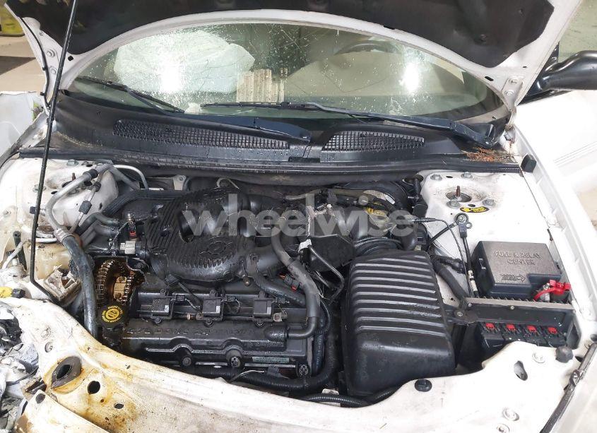 Photo 10 of 2004 Chrysler Sebring LXI (VIN 1C3EL55R64N267979)