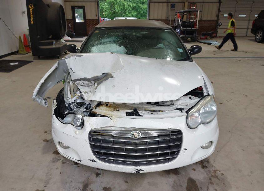 Photo 12 of 2004 Chrysler Sebring LXI (VIN 1C3EL55R64N267979)