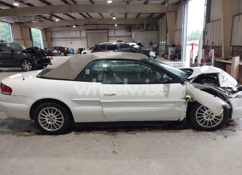 Photo 13 of 2004 Chrysler Sebring LXI (VIN 1C3EL55R64N267979)