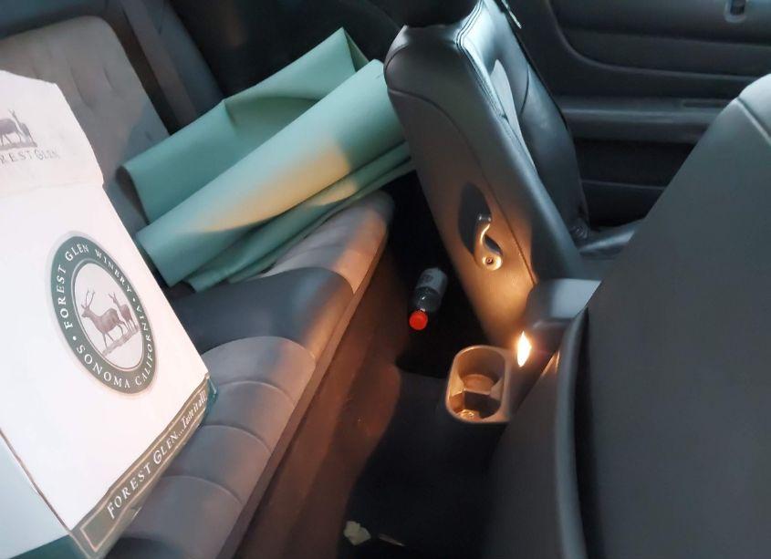 Photo 8 of 2004 Chrysler Sebring LXI (VIN 1C3EL55R74N236028)