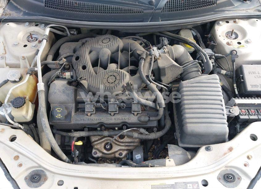 Photo 10 of 2004 Chrysler Sebring LXI (VIN 1C3EL55R84N390988)