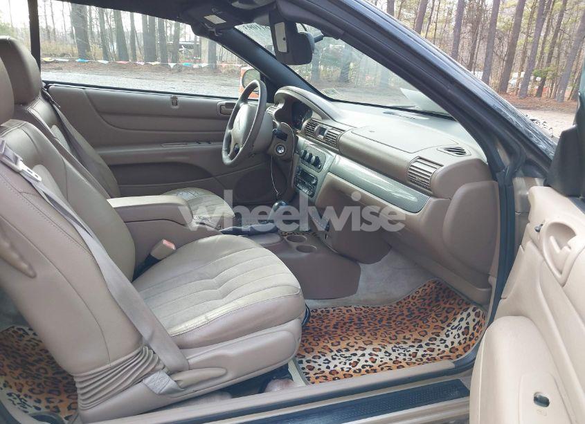 Photo 5 of 2004 Chrysler Sebring LXI (VIN 1C3EL55R84N390988)