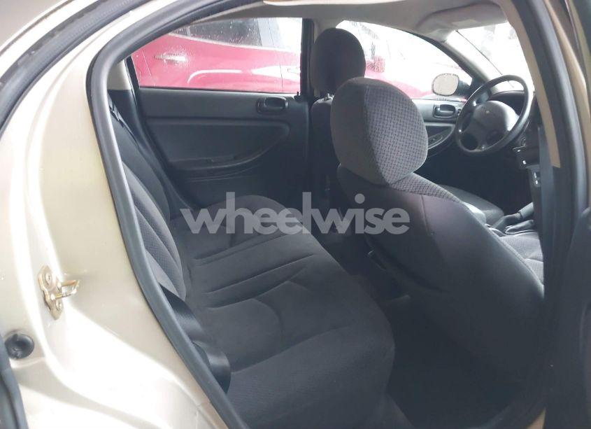 Photo 8 of 2004 Chrysler Sebring LXI (VIN 1C3EL56R24N301205)