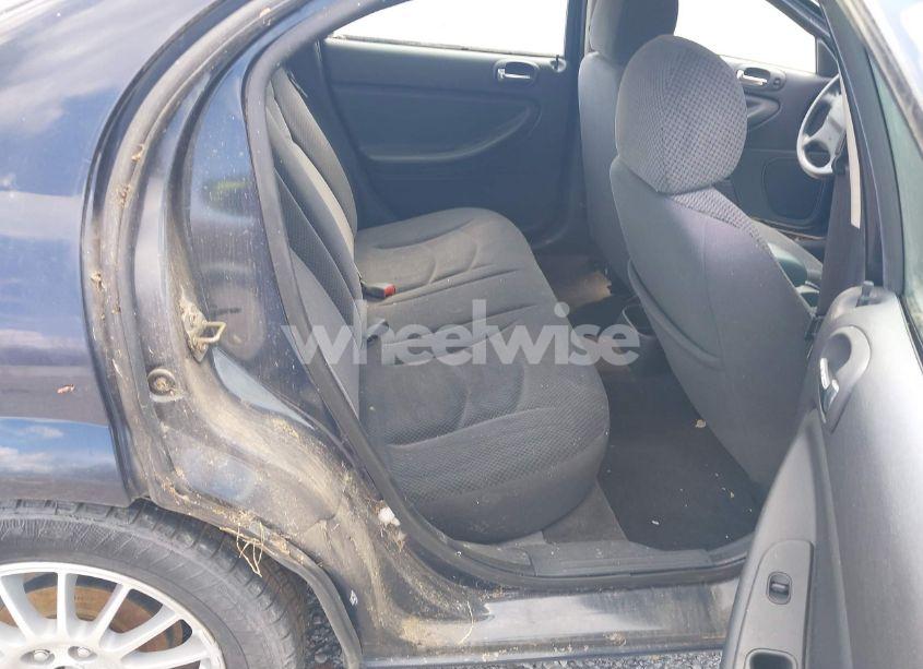 Photo 8 of 2004 Chrysler Sebring LXI (VIN 1C3EL56R44N147743)