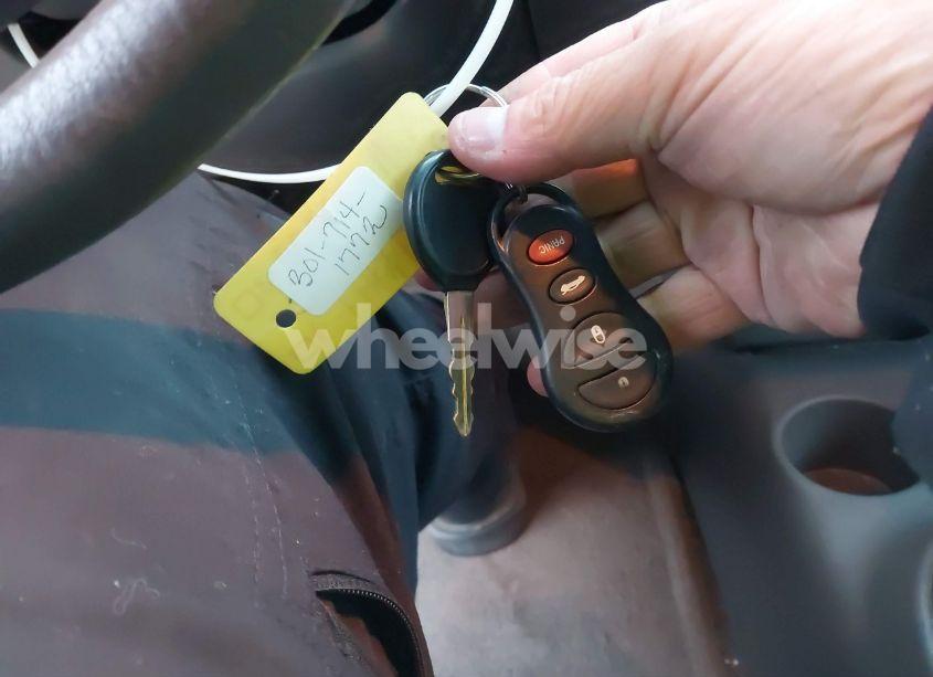 Photo 11 of 2004 Chrysler Sebring LXI (VIN 1C3EL56R44N210663)