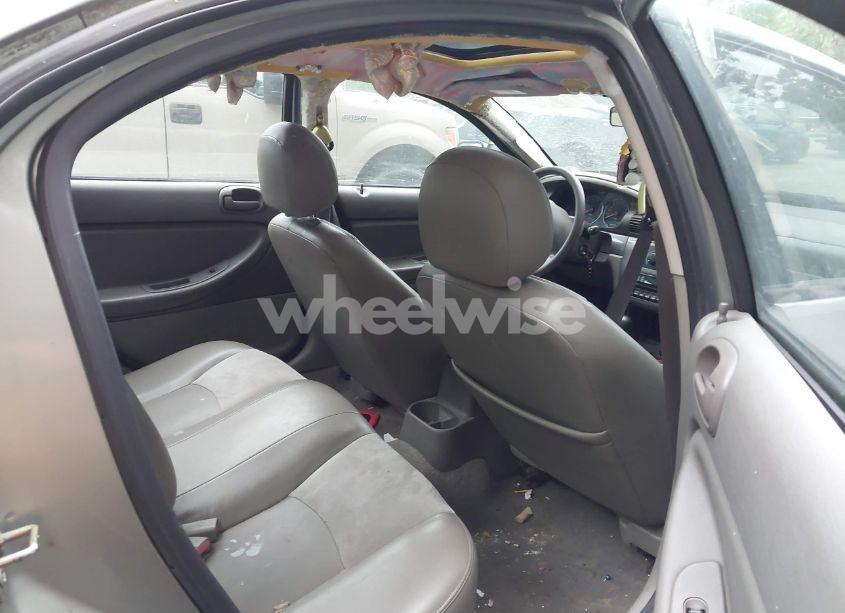 Photo 8 of 2004 Chrysler Sebring LXI (VIN 1C3EL56R94N401964)