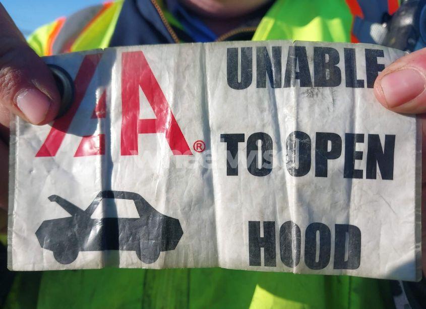 Photo 10 of 2004 Chrysler Sebring LIMITED (VIN 1C3EL65R34N340411)