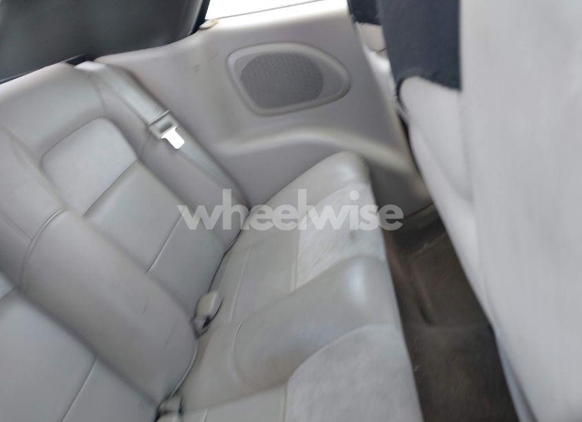 Photo 8 of 2004 Chrysler Sebring LIMITED (VIN 1C3EL65R54N412483)