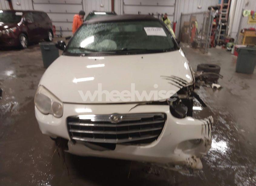 Photo 12 of 2005 Chrysler Sebring LIMITED (VIN 1C3EL65R55N627833)