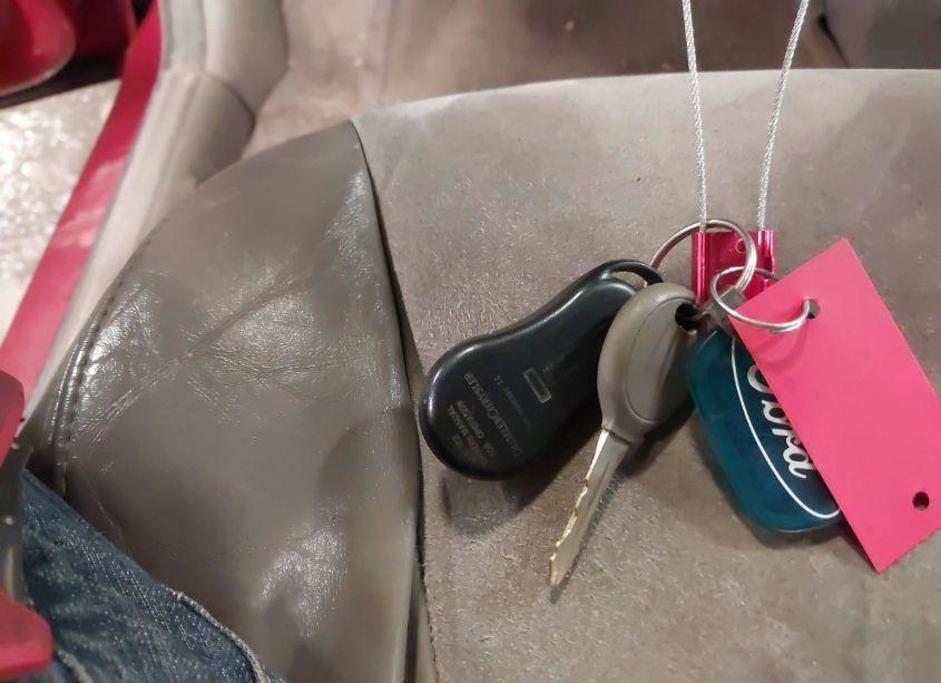 Photo 10 of 2004 Chrysler Sebring LIMITED (VIN 1C3EL66R24N228648)