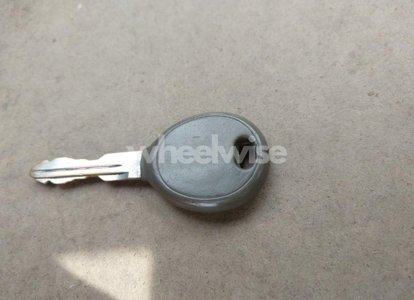 Photo 11 of 2005 Chrysler Sebring LIMITED (VIN 1C3EL66R95N610886)