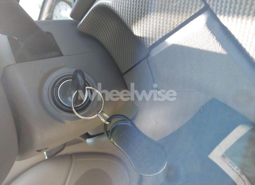 Photo 11 of 2005 Chrysler Sebring GTC (VIN 1C3EL75R55N655816)