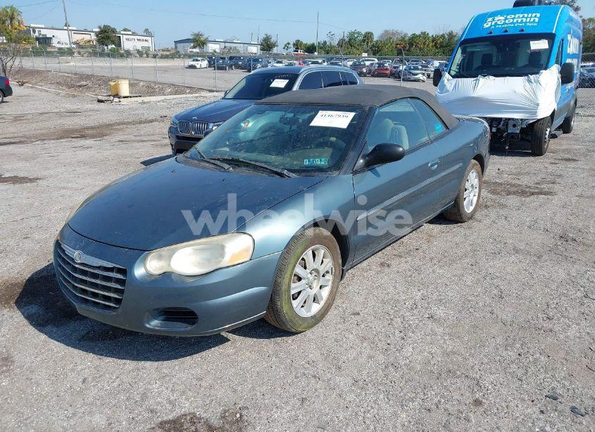 Photo 2 of 2005 Chrysler Sebring GTC (VIN 1C3EL75R55N655816)