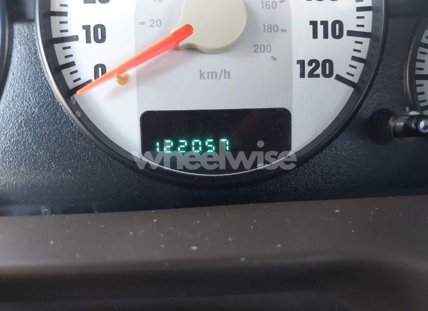 Photo 7 of 2005 Chrysler Sebring GTC (VIN 1C3EL75R65N503768)