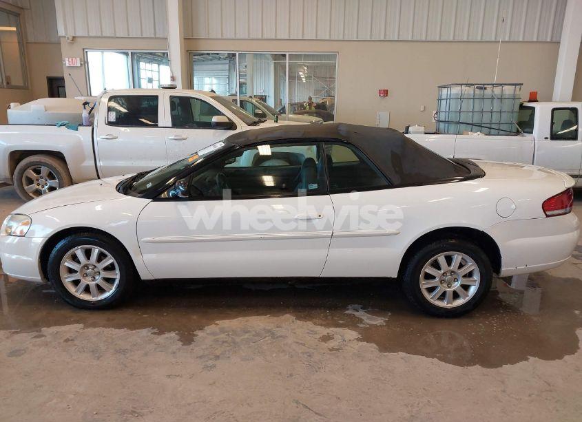 Photo 14 of 2005 Chrysler Sebring GTC (VIN 1C3EL75R75N631713)