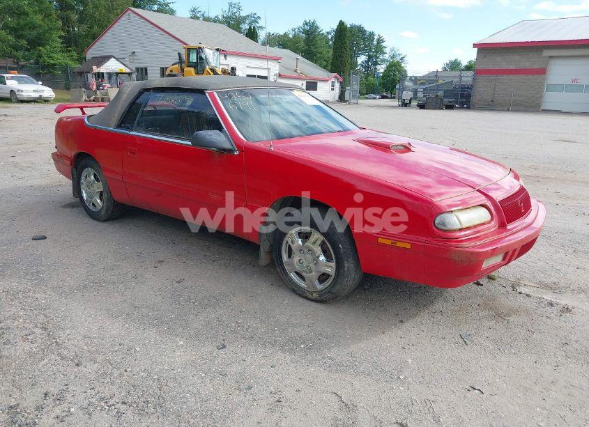 1993 Chrysler Lebaron (VIN 1C3XU4533PF668528) main photo