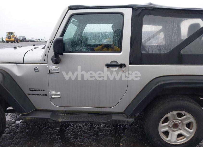 Photo 15 of 2012 Jeep Wrangler SPORT (VIN 1C4AJWAG0CL273538)