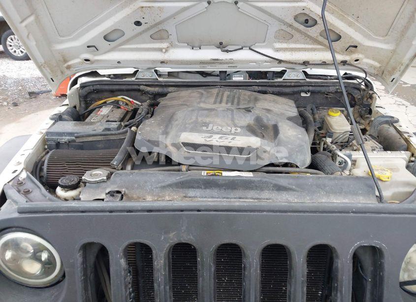 Photo 10 of 2012 Jeep Wrangler SPORT (VIN 1C4AJWAG0CL289478)