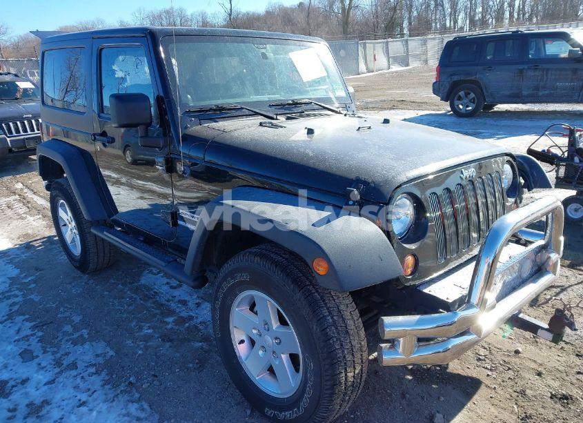 2013 Jeep Wrangler SPORT (VIN 1C4AJWAG0DL521398) main photo