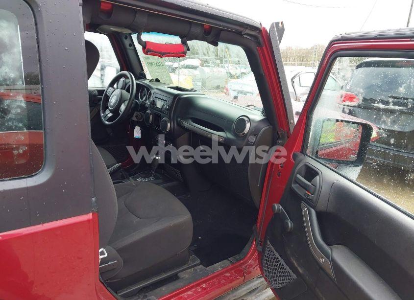 Photo 5 of 2013 Jeep Wrangler SPORT (VIN 1C4AJWAG0DL589698)