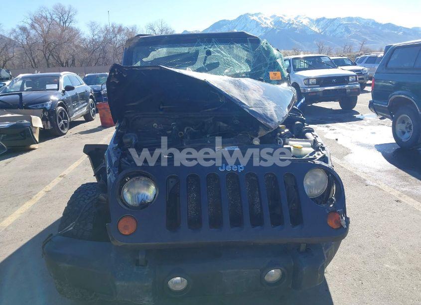Photo 12 of 2013 Jeep Wrangler SPORT (VIN 1C4AJWAG0DL645039)