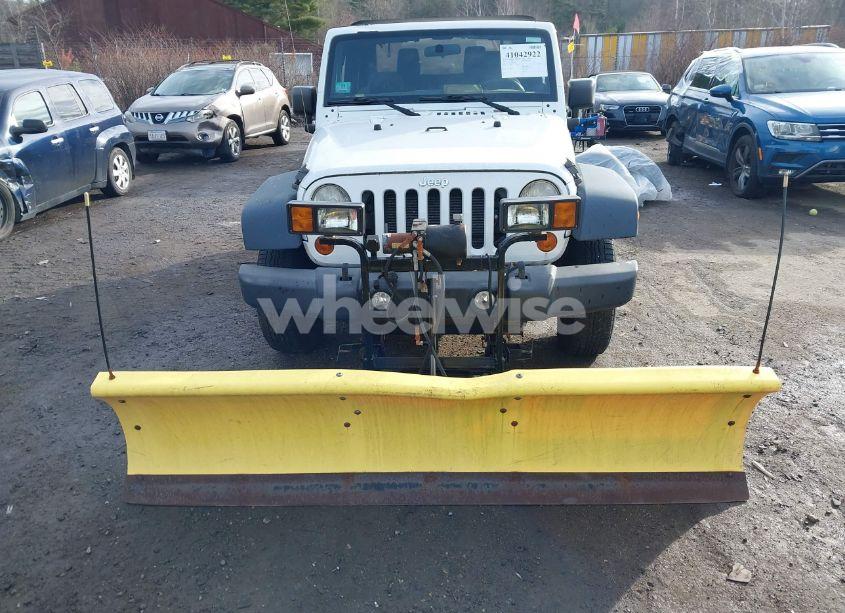 Photo 12 of 2013 Jeep Wrangler SPORT (VIN 1C4AJWAG0DL645056)