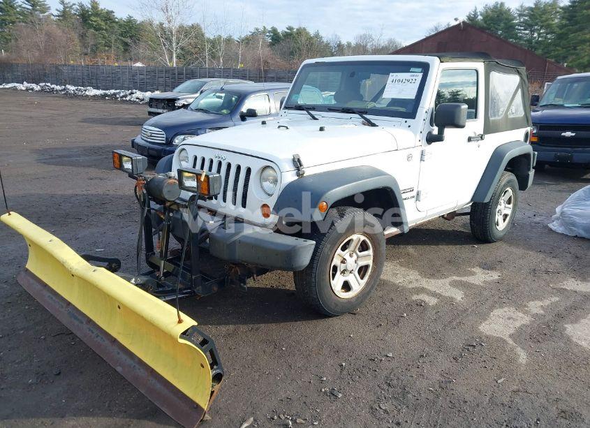 Photo 2 of 2013 Jeep Wrangler SPORT (VIN 1C4AJWAG0DL645056)