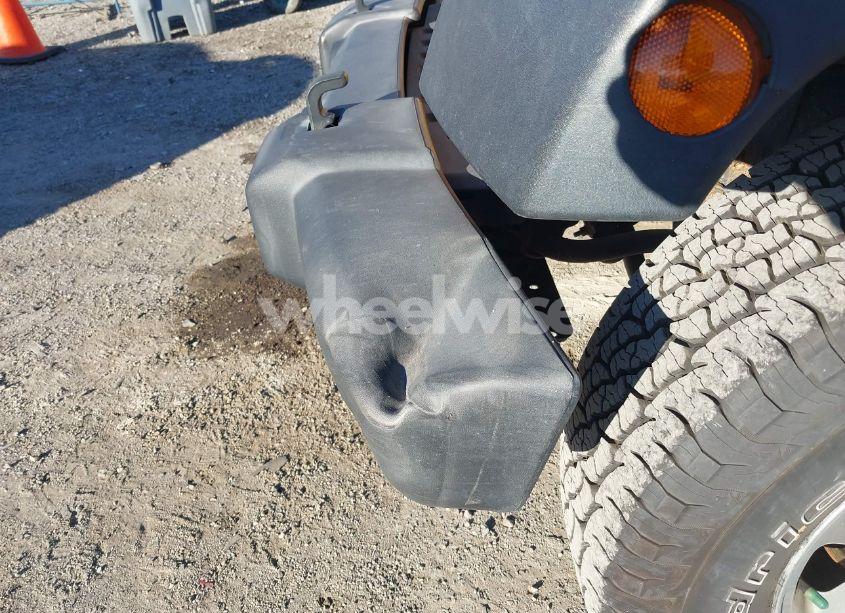Photo 16 of 2013 Jeep Wrangler SPORT (VIN 1C4AJWAG0DL702470)