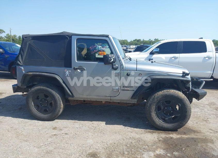 Photo 13 of 2014 Jeep Wrangler SPORT (VIN 1C4AJWAG0EL126459)