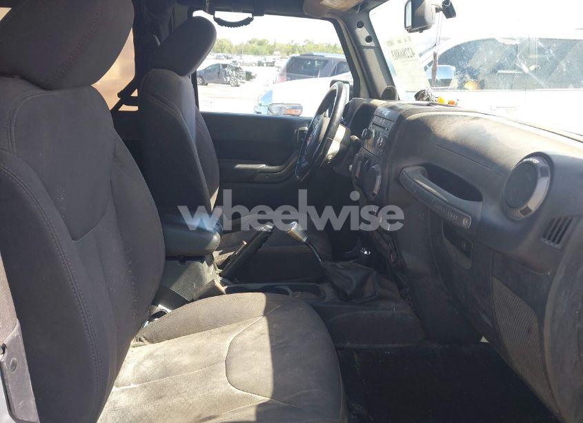 Photo 5 of 2014 Jeep Wrangler SPORT (VIN 1C4AJWAG0EL126459)