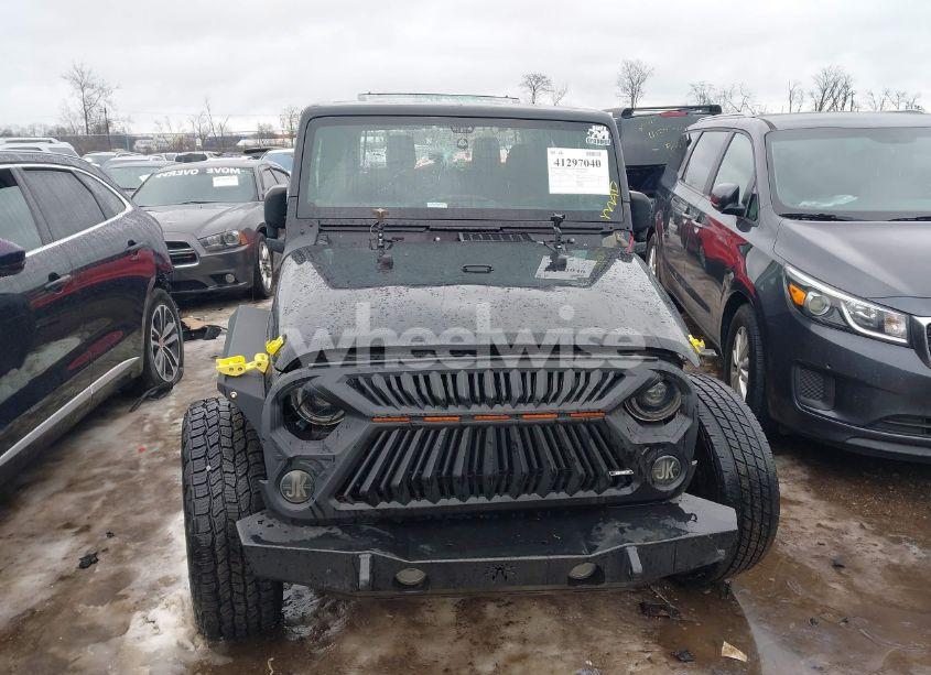 Photo 13 of 2016 Jeep Wrangler SPORT (VIN 1C4AJWAG0GL147847)