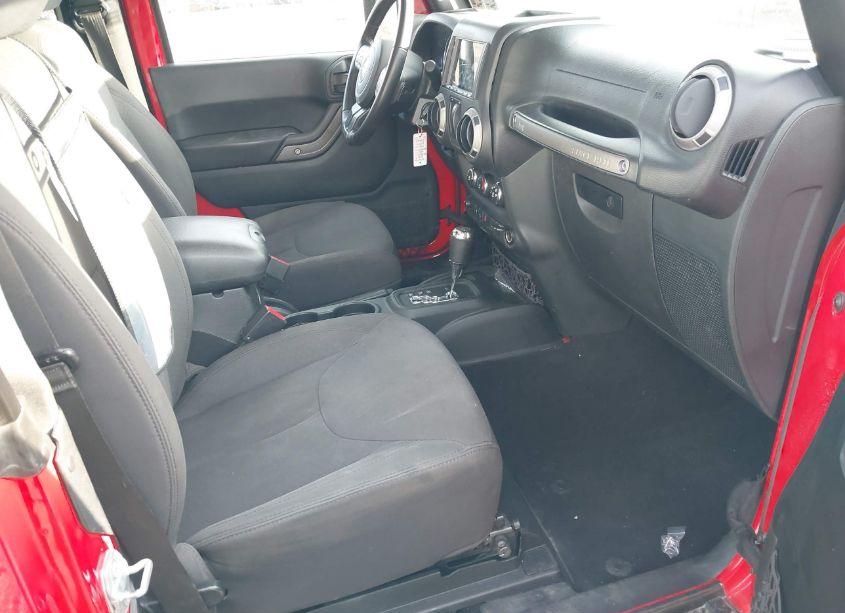 Photo 8 of 2017 Jeep Wrangler SPORT 4X4 (VIN 1C4AJWAG0HL571725)