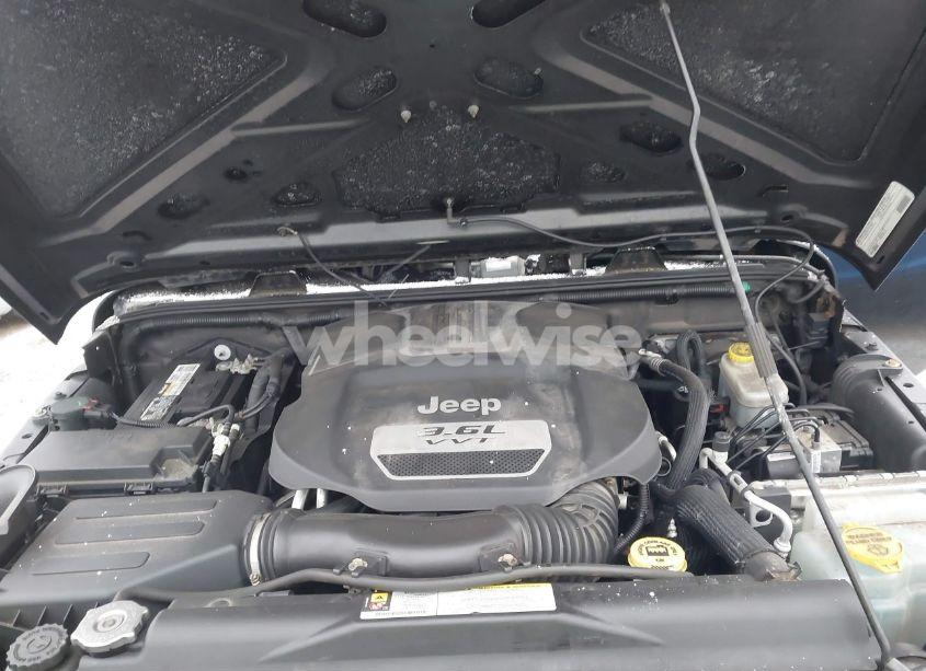 Photo 10 of 2012 Jeep Wrangler SPORT (VIN 1C4AJWAG1CL176252)