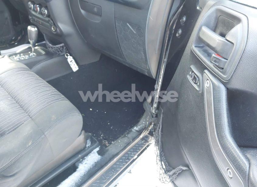 Photo 5 of 2012 Jeep Wrangler SPORT (VIN 1C4AJWAG1CL244646)