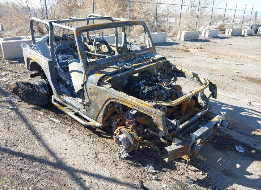 2013 Jeep Wrangler SPORT (VIN 1C4AJWAG1DL638357) main photo