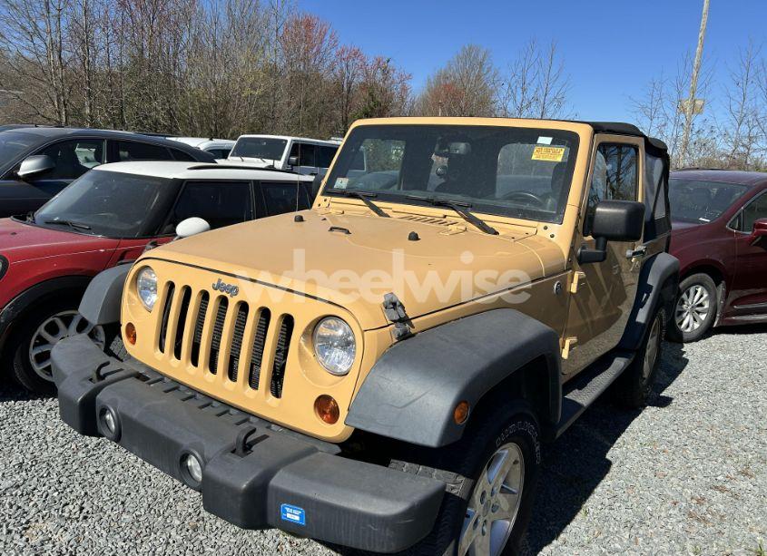 Photo 2 of 2013 Jeep Wrangler (VIN 1C4AJWAG1DL687817)
