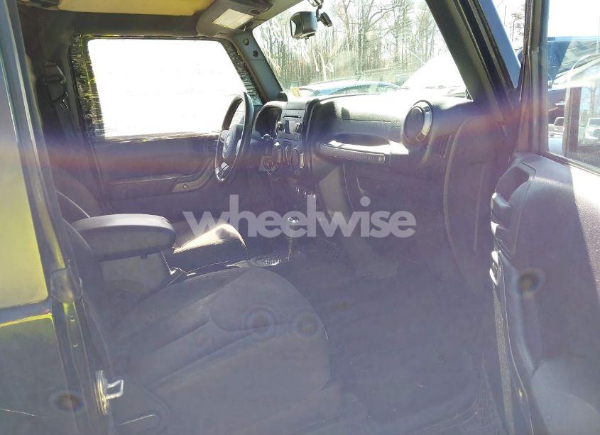 Photo 5 of 2014 Jeep Wrangler SPORT (VIN 1C4AJWAG1EL314651)