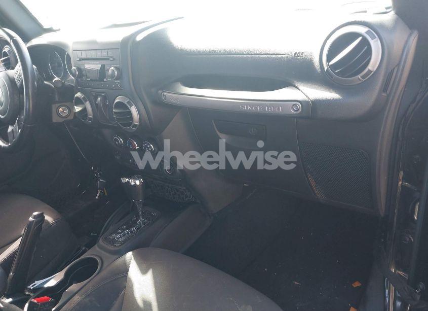 Photo 5 of 2015 Jeep Wrangler SPORT (VIN 1C4AJWAG1FL564988)