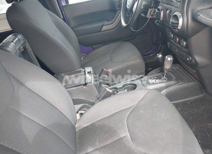 Photo 5 of 2017 Jeep Wrangler SPORT 4X4 (VIN 1C4AJWAG1HL633794)