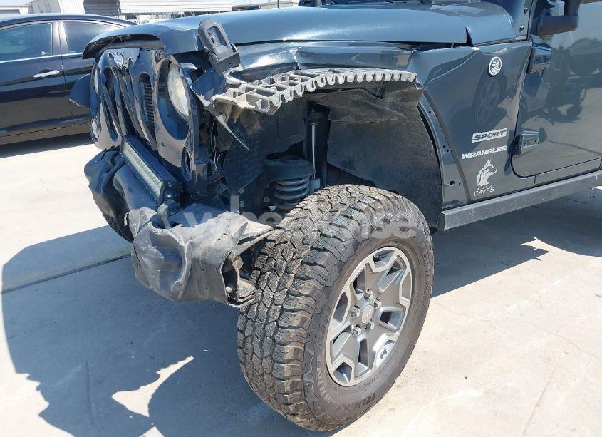 Photo 6 of 2017 Jeep Wrangler SPORT 4X4 (VIN 1C4AJWAG1HL651907)