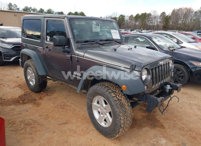 2018 Jeep Wrangler JK SPORT S 4X4 (VIN 1C4AJWAG1JL879038) main photo