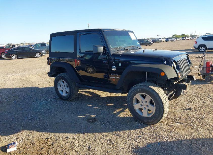 2013 Jeep Wrangler SPORT (VIN 1C4AJWAG3DL579800) main photo